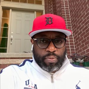 Meet your Posher, Ronald